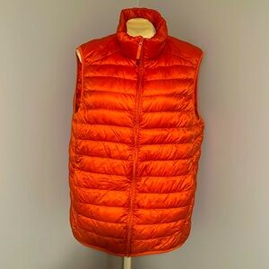 Men’s down vest